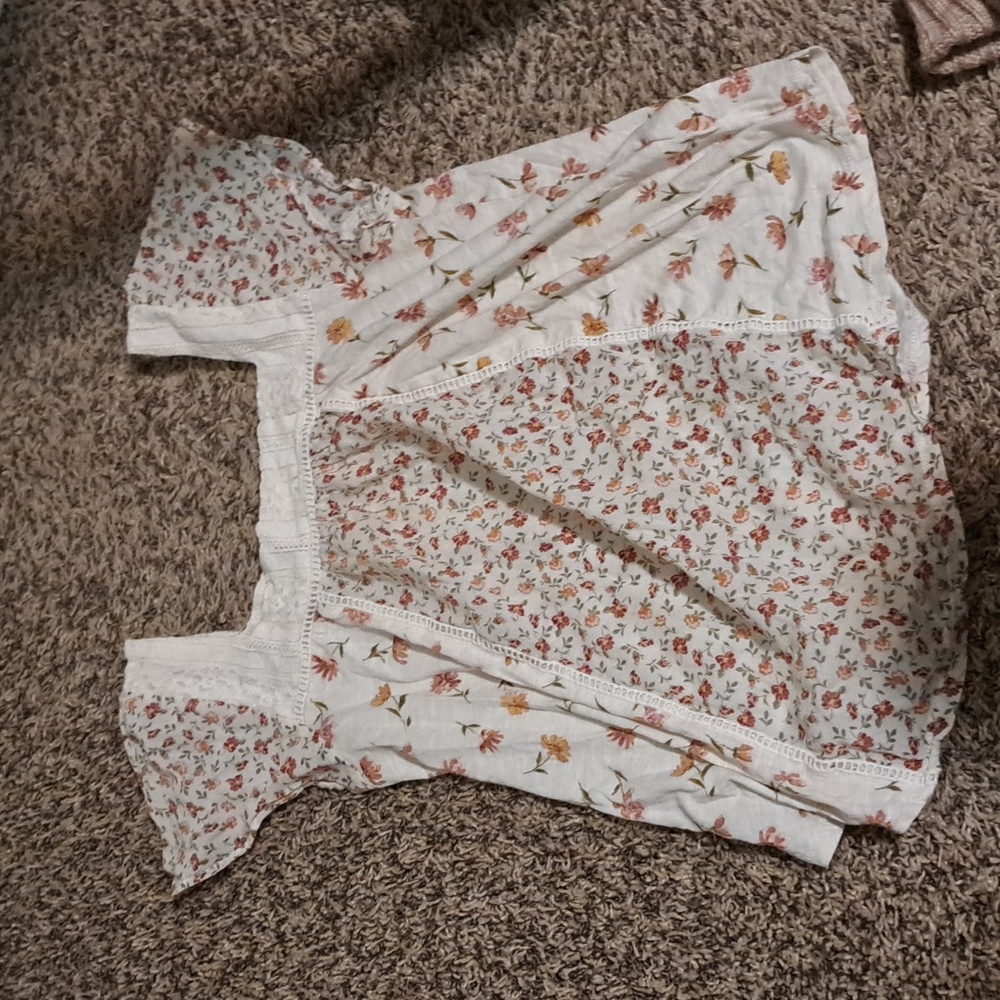 Women's blouse floral